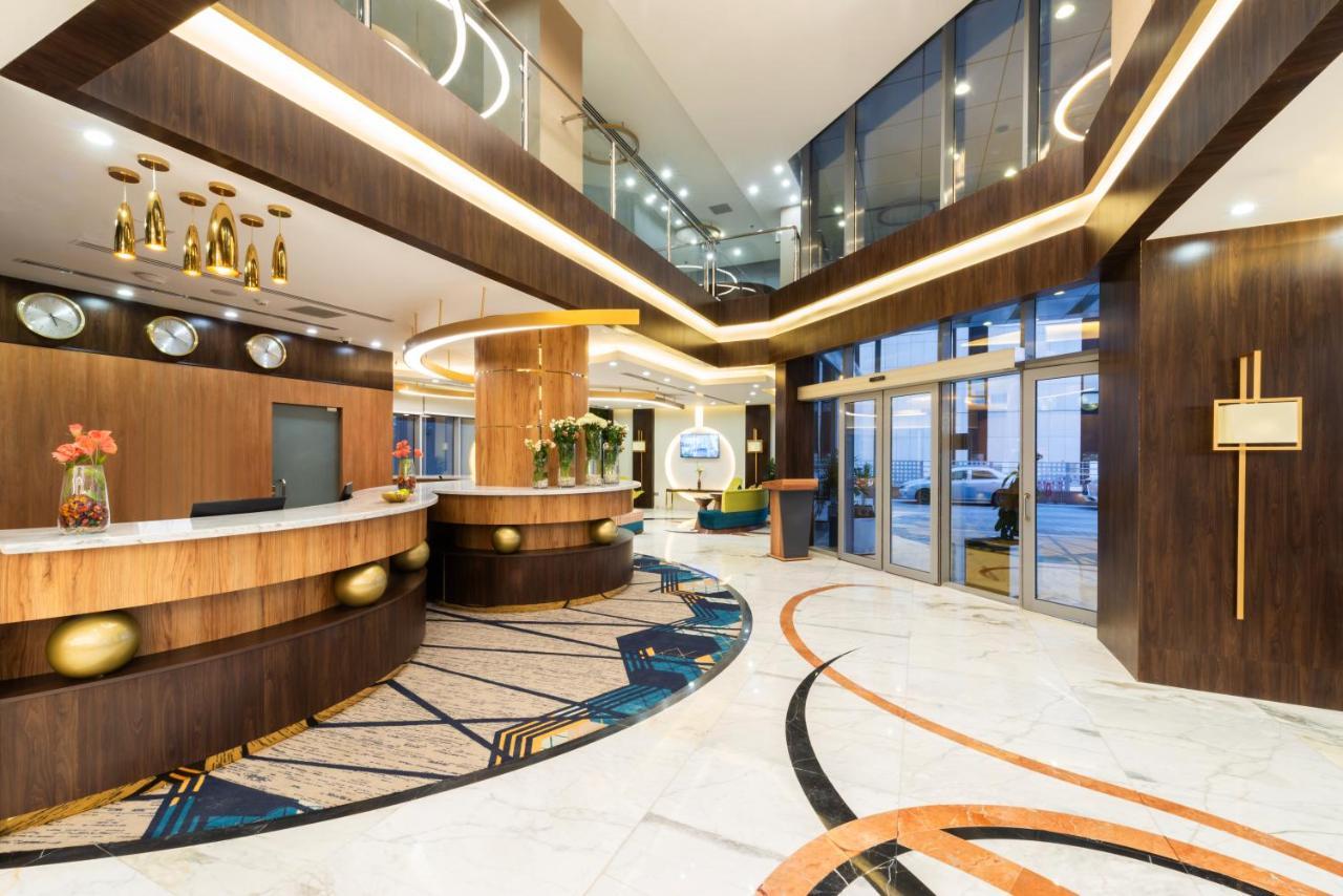 Warwick Riyadh Al Wezarat Exteriör bild