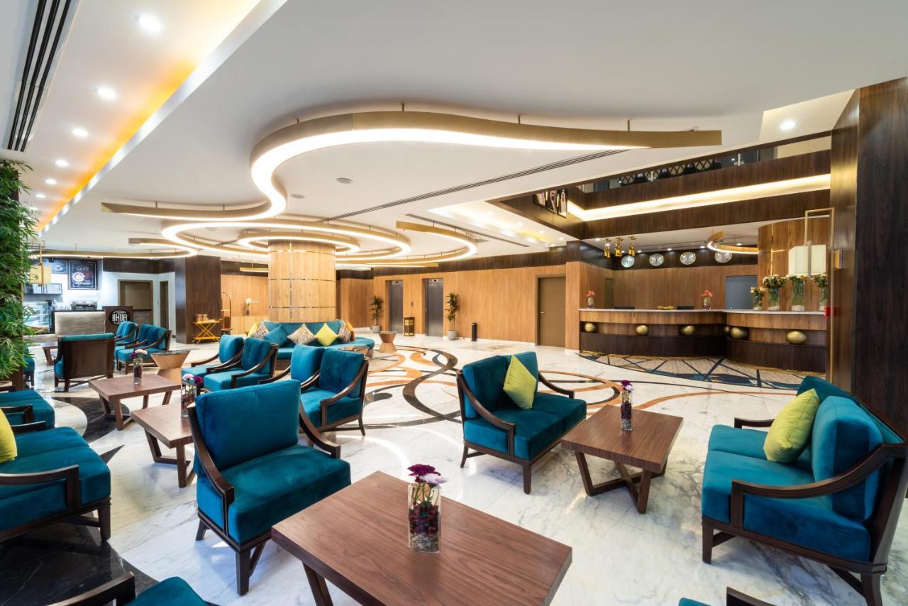 Warwick Riyadh Al Wezarat Exteriör bild