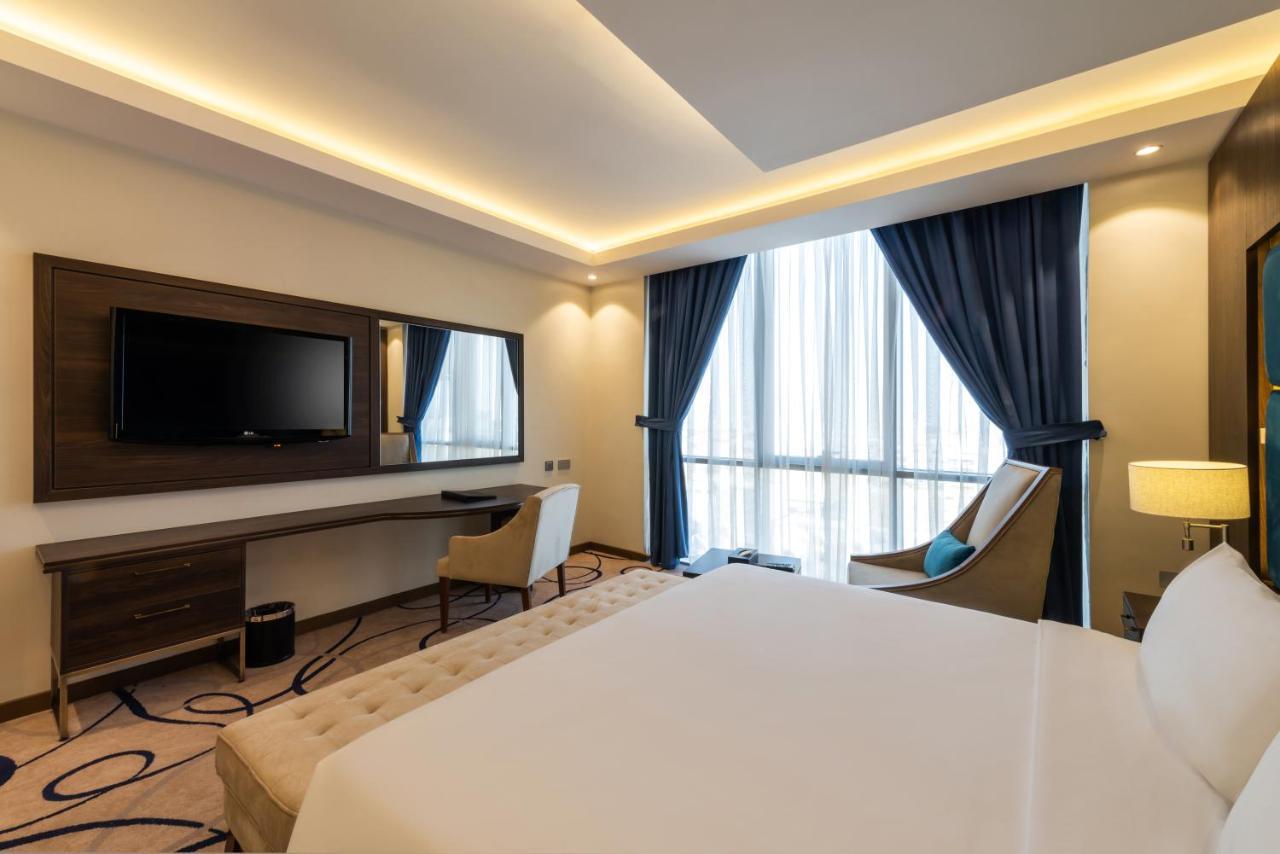Warwick Riyadh Al Wezarat Exteriör bild